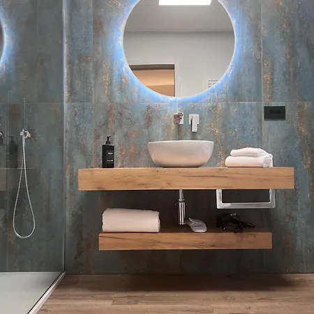 伽登尼亚酒店 3*