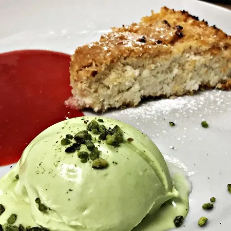 伽登尼亚酒店 酒店