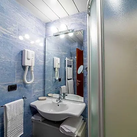 Gardenia Hotel 3*