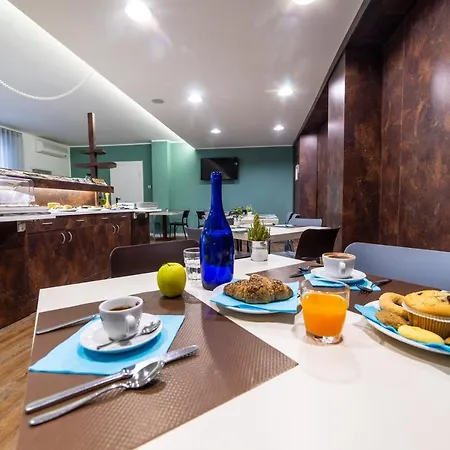 Gardenia Hotell 3*